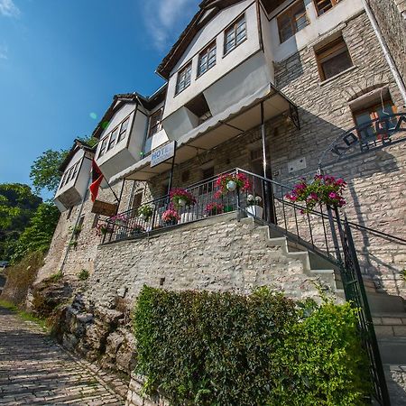 Bed And Breakfast Kotoni Gjirokastër 외부 사진