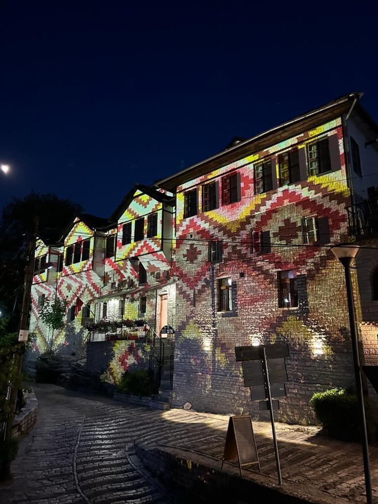 Bed And Breakfast Kotoni Gjirokastër 외부 사진
